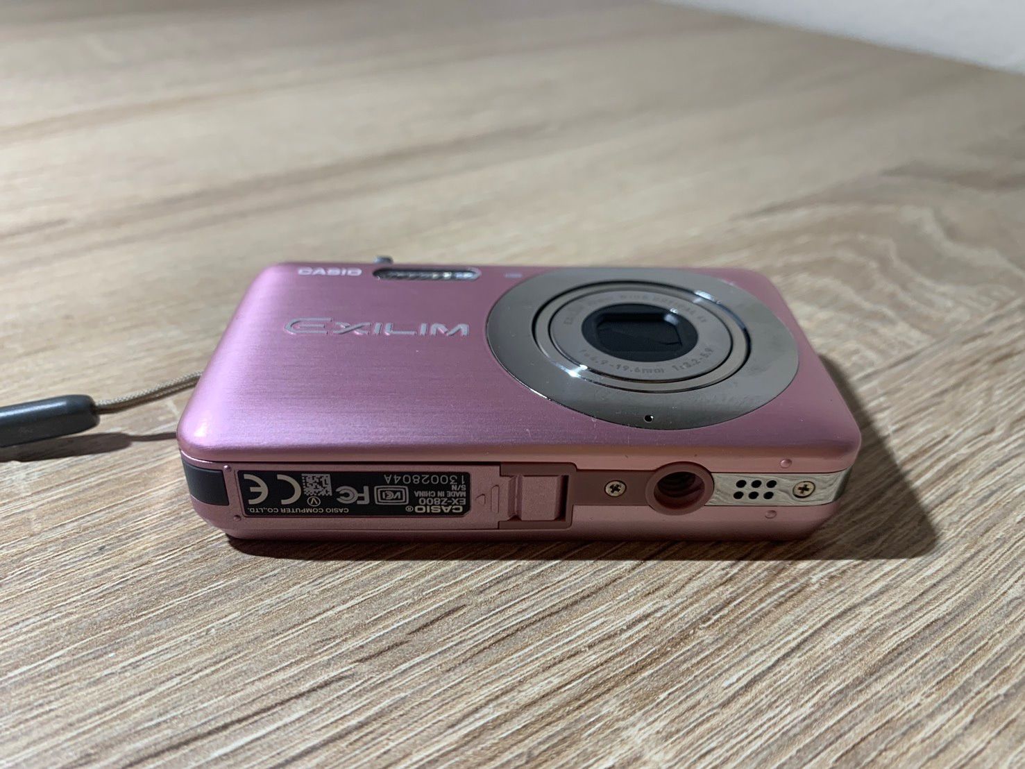 0809 Casio EXILIM EX-Z800 ピンク デジカメ 動作確認済み 【宅
