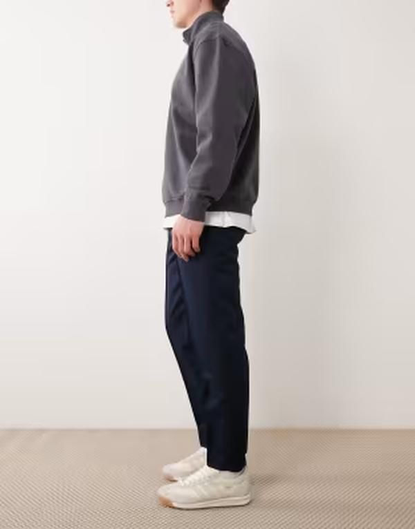 エイソス メンズ ボトムス カジュアルパンツ ASOS DESIGN taperedress pants with double pleats and thin waistband NAVY ネイビー