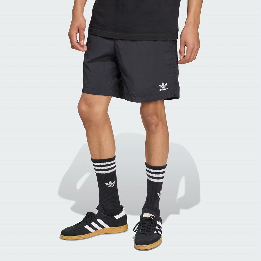 (アディダスオリジナルス) adidas Originals トレフォイル エッセンシャル ウーブン ショーツ メンズ D3234 JX3904 MEN'S TREFOIL ESSENTIAL WOVEN SHORTS BLACK