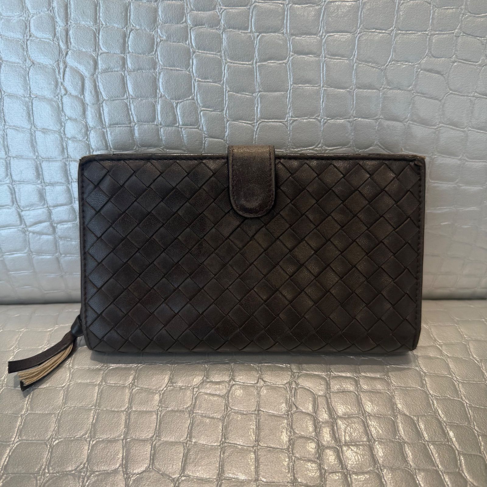 BOTTEGA VENETA イントレチャート 二つ折り財布 長財布 ブラウン