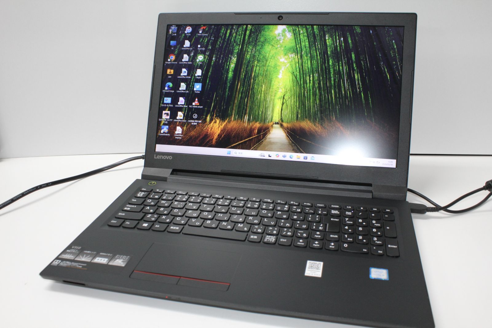 【中古ノートPC】Lenovo〈V310〉Core i3/SSD256GB/メモリ8GB ⑥