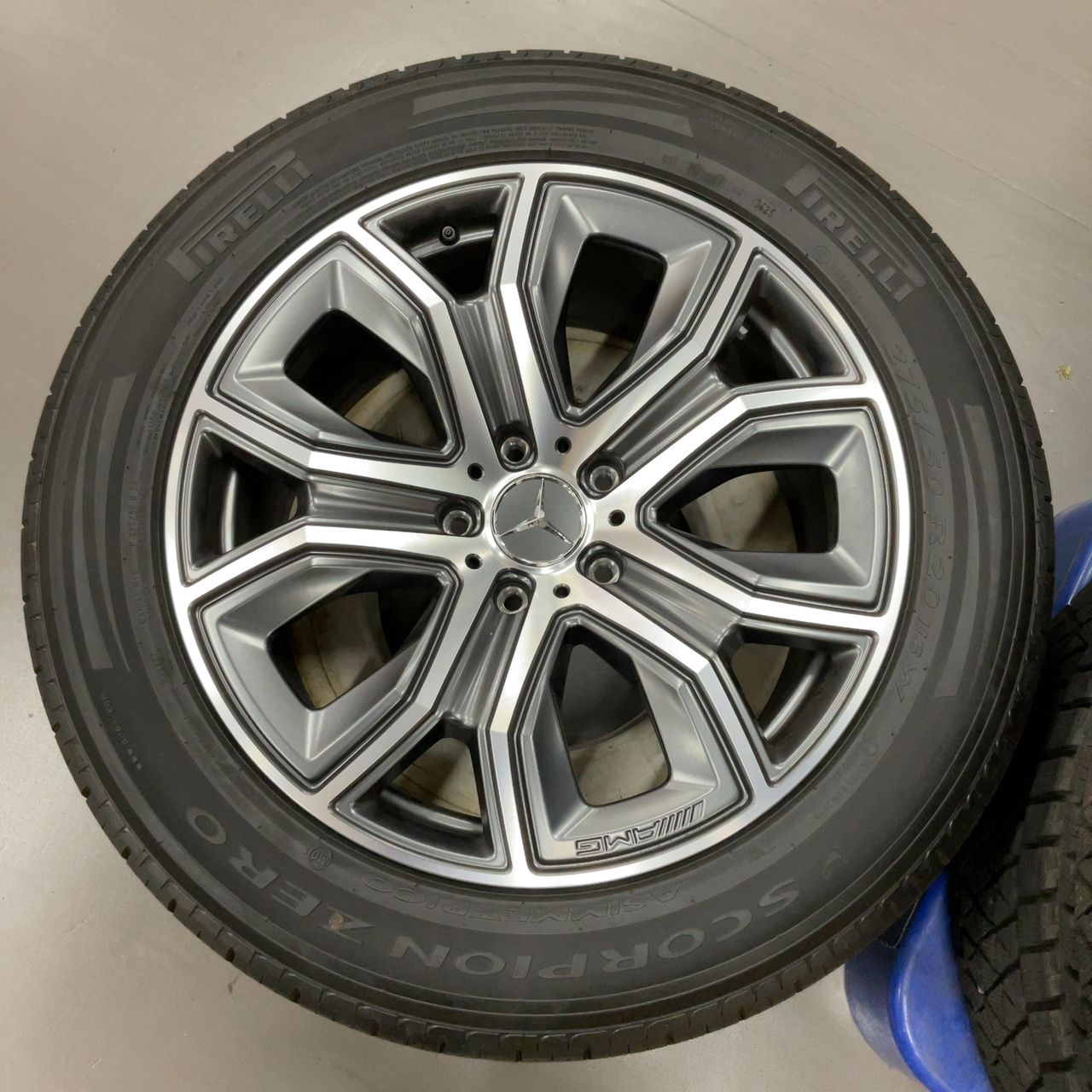 ベンツGクラスメルセデスAMG純正 20インチ 275/50R20 4本セット④ メルセデス・ベンツ Gクラス 純正 AMG 20インチ PIRELLI 275/50R20