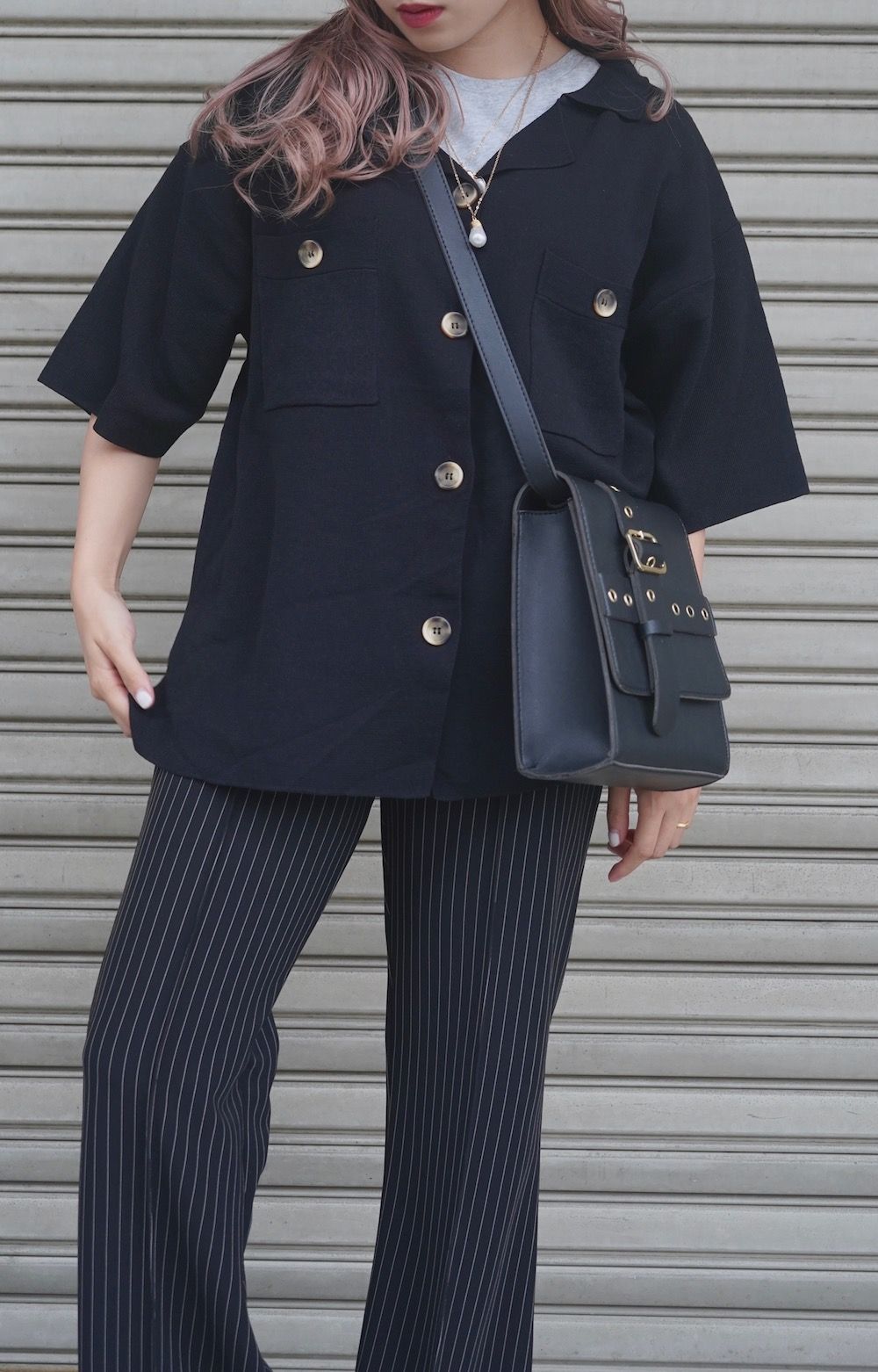 Open-Collar Shirt Like Tops (black)