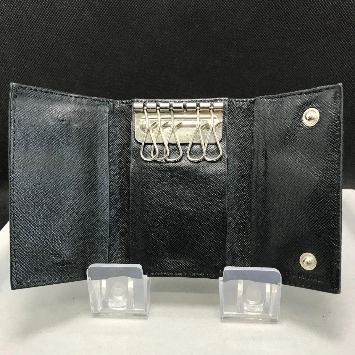 PRADA プラダ 6連キーケース テスートナイロン 三角ロゴ ブラック系