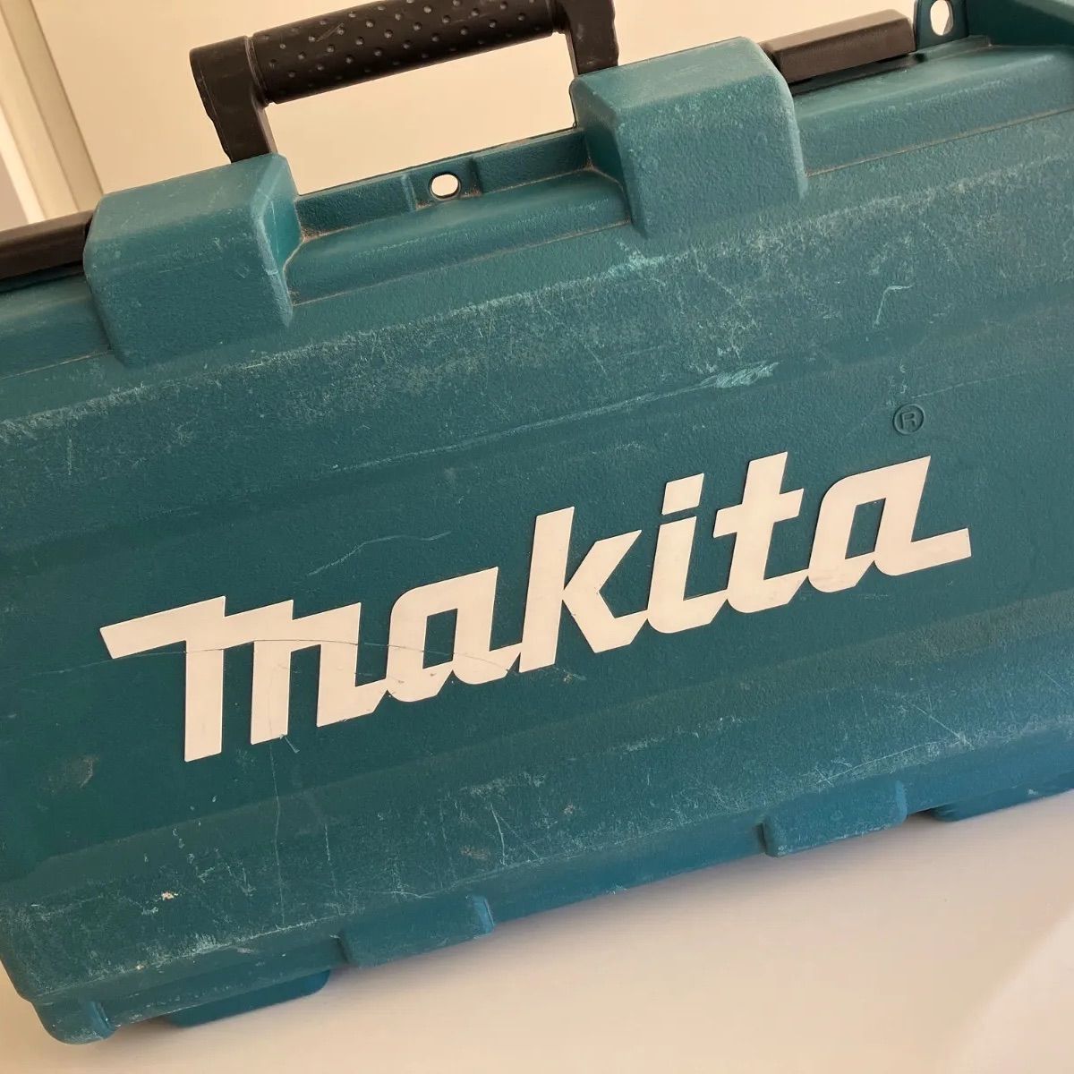Makita 充電式レシプロソーセット　JR184DRGT