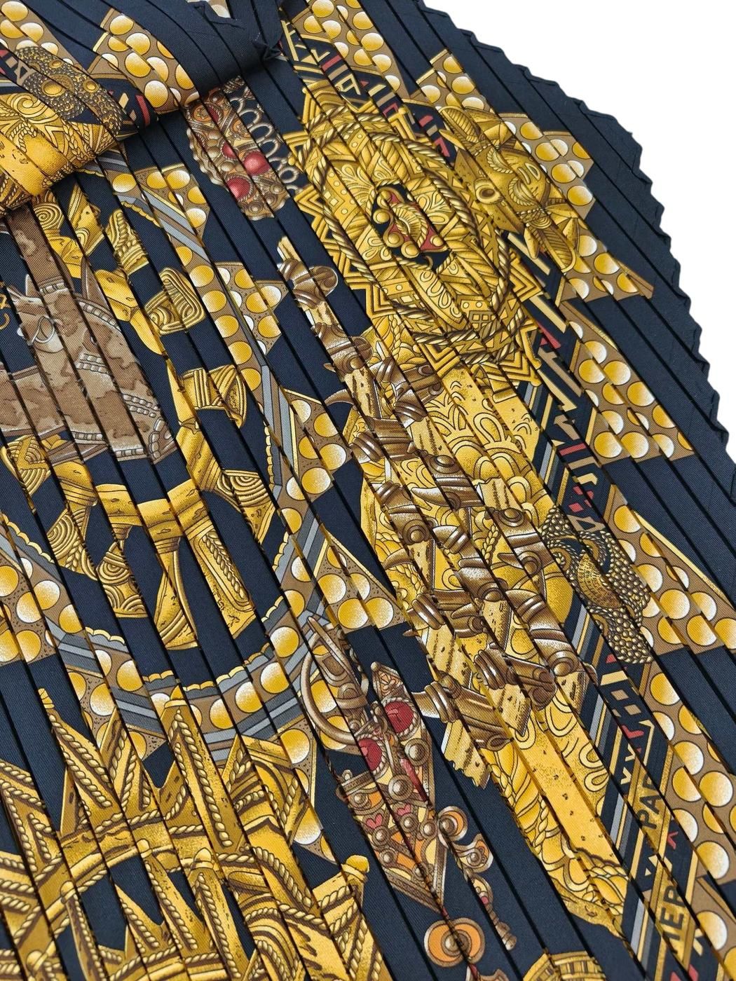 HERMES エルメス 首長の金 プリーツ スカーフ ブラック×ゴールド 管理