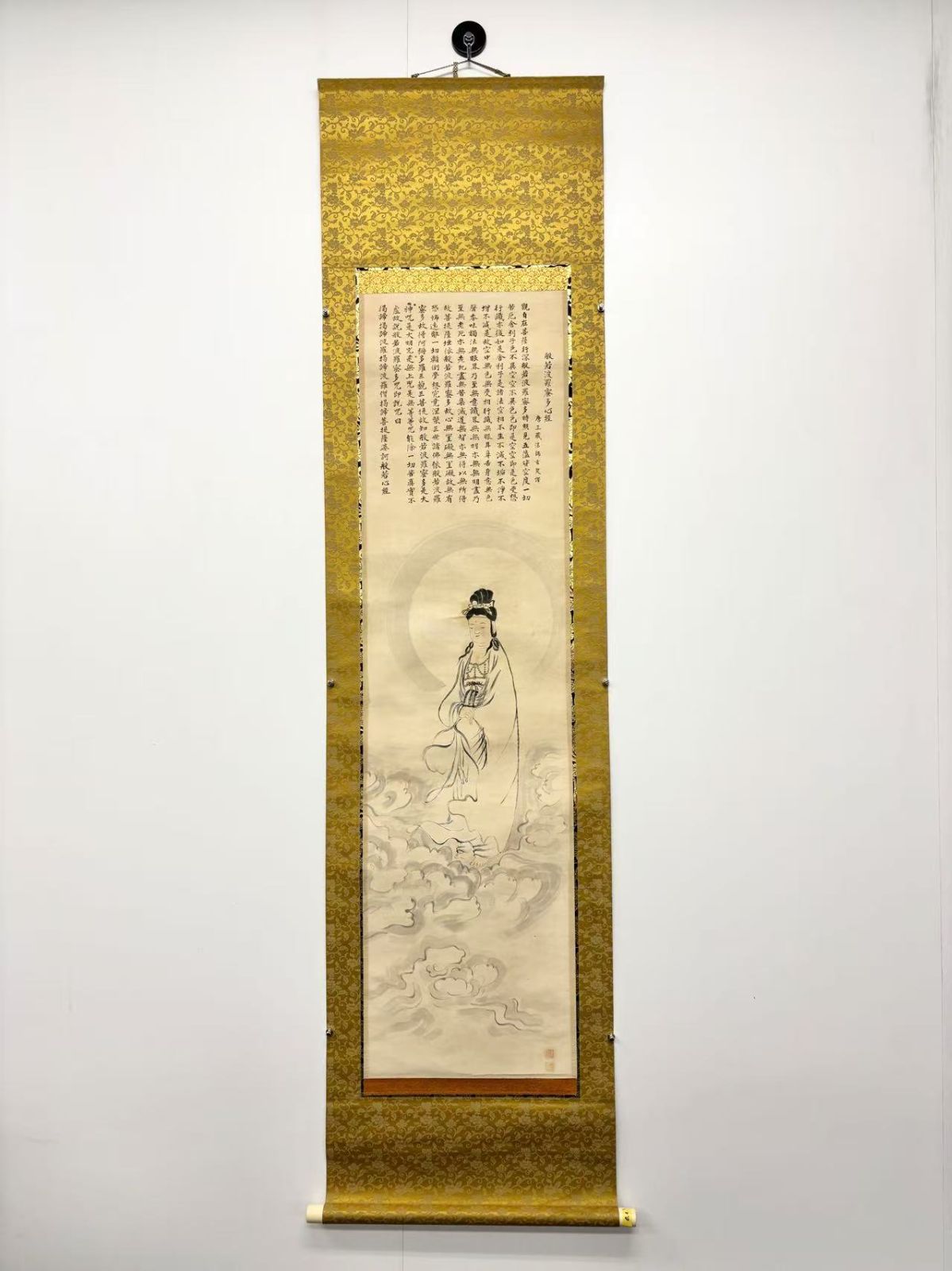 佚名 水月観音像 般若心経 紙本 設色 掛軸 仏画 唐畫 骨董
