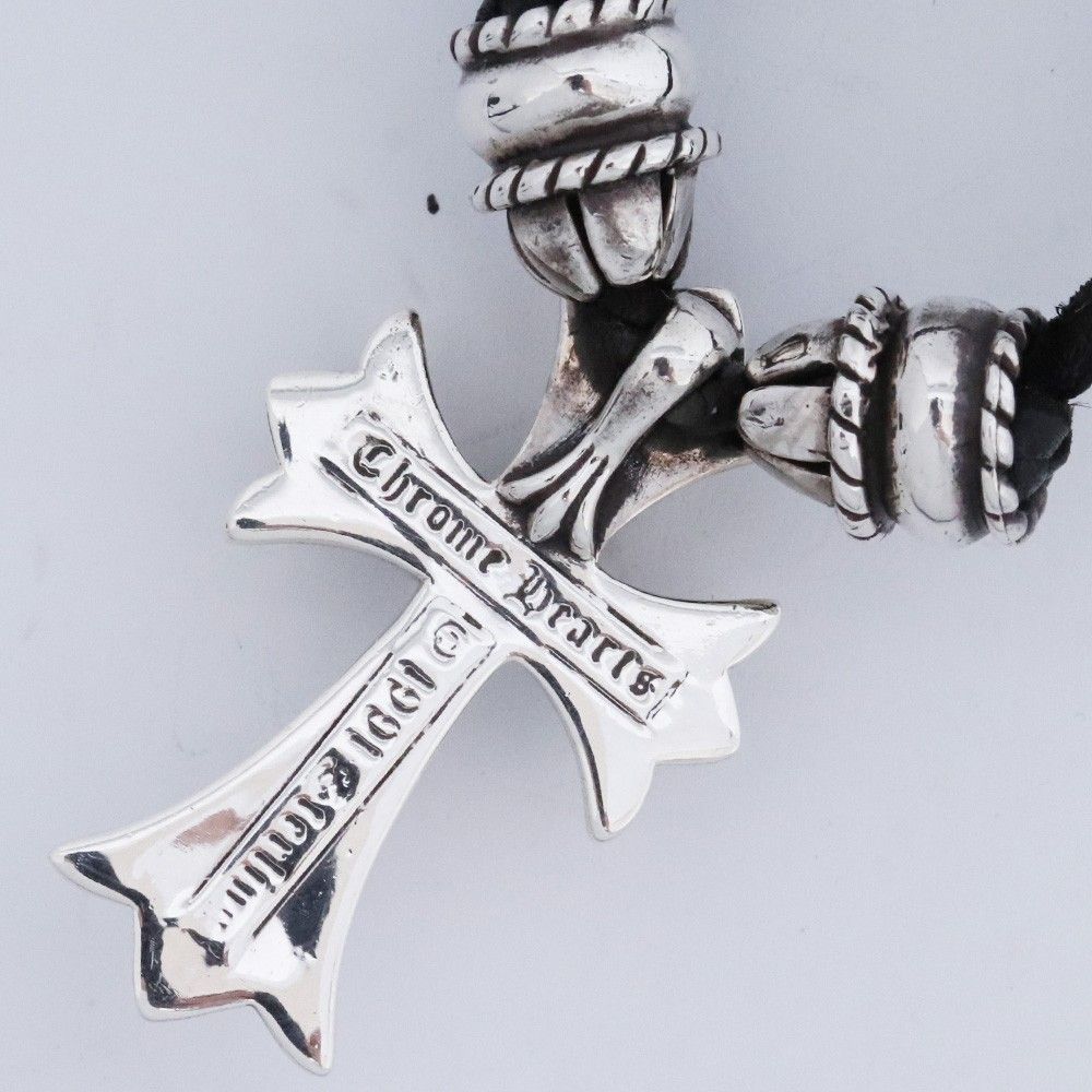 CHROME HEARTS クリンプトCHクロスペンダント スモール ブラックレザー 