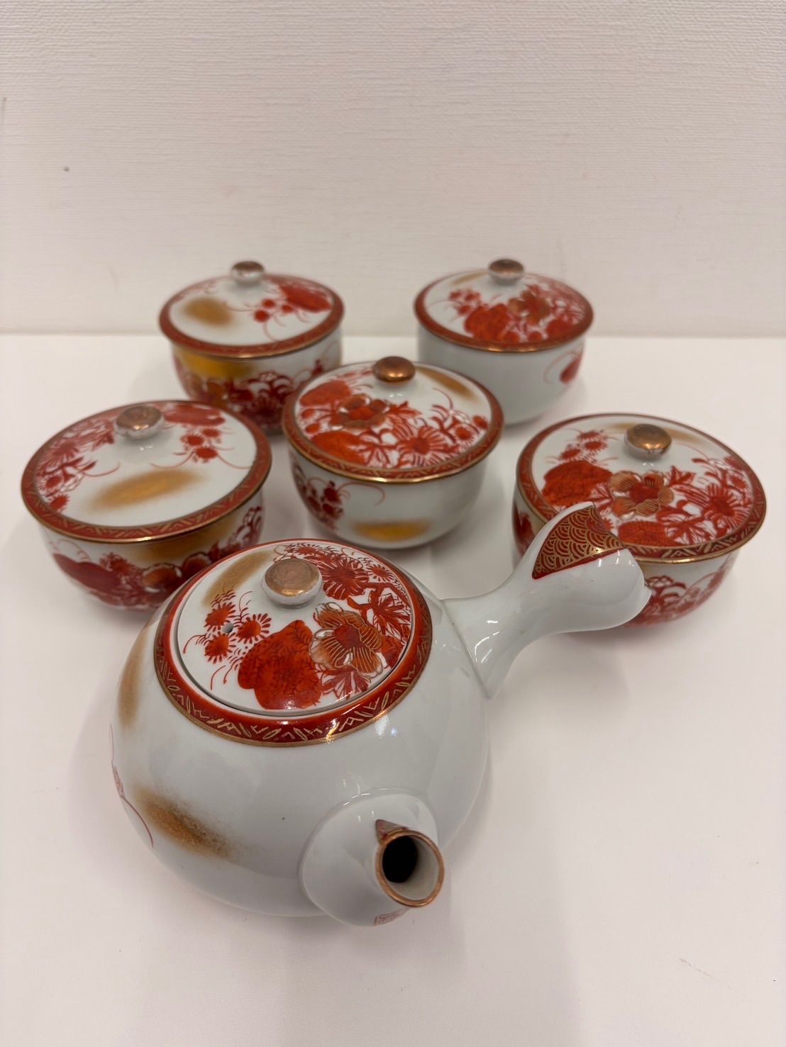 中古品】 九谷焼 花柄 赤絵 金彩 急須 & 湯呑み セット 食器 茶器 陶器