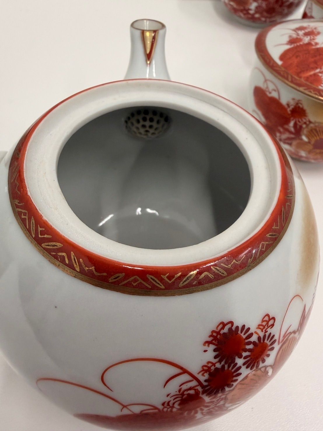 中古品】 九谷焼 花柄 赤絵 金彩 急須 & 湯呑み セット 食器 茶器 陶器
