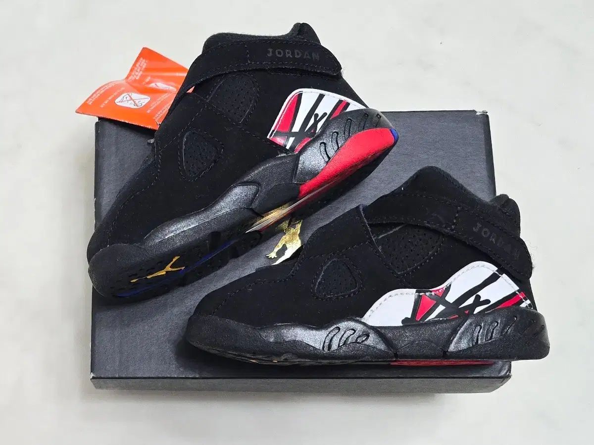 ジョーダン 8 レトロ TD プレイ オフ 7c 130 新品