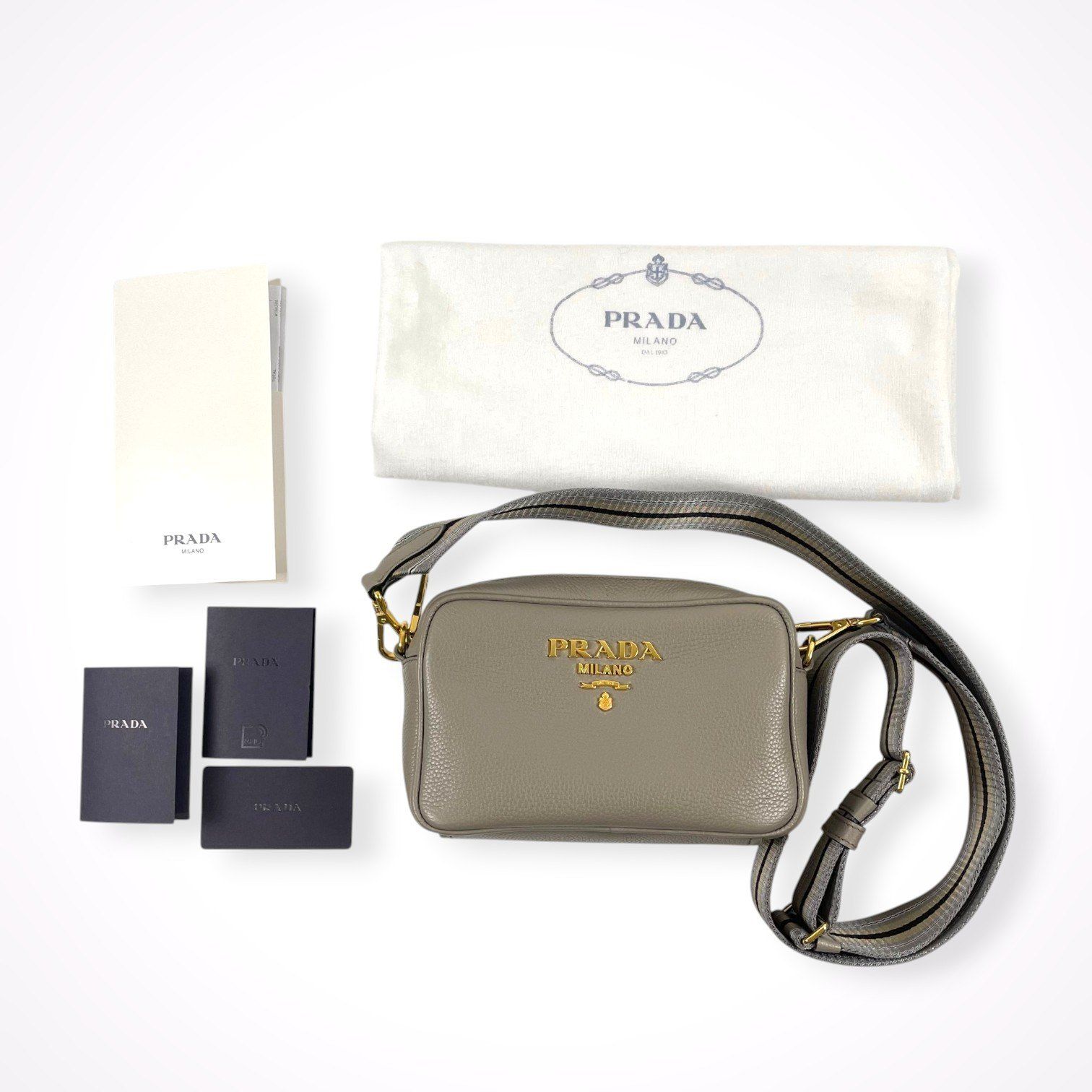 PRADA / レザーショルダーバッグ 極美品 VITELLO PHENIX 1BH096 - メルカリ