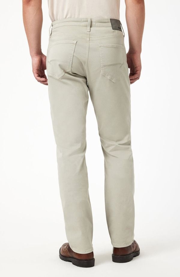 マーヴィ ジーンズ メンズ ボトムス カジュアルパンツ ストレート Mavi Jeans Matt Relaxed Straight Leg 5Pocket Pantsilver Casual Twill シルバー