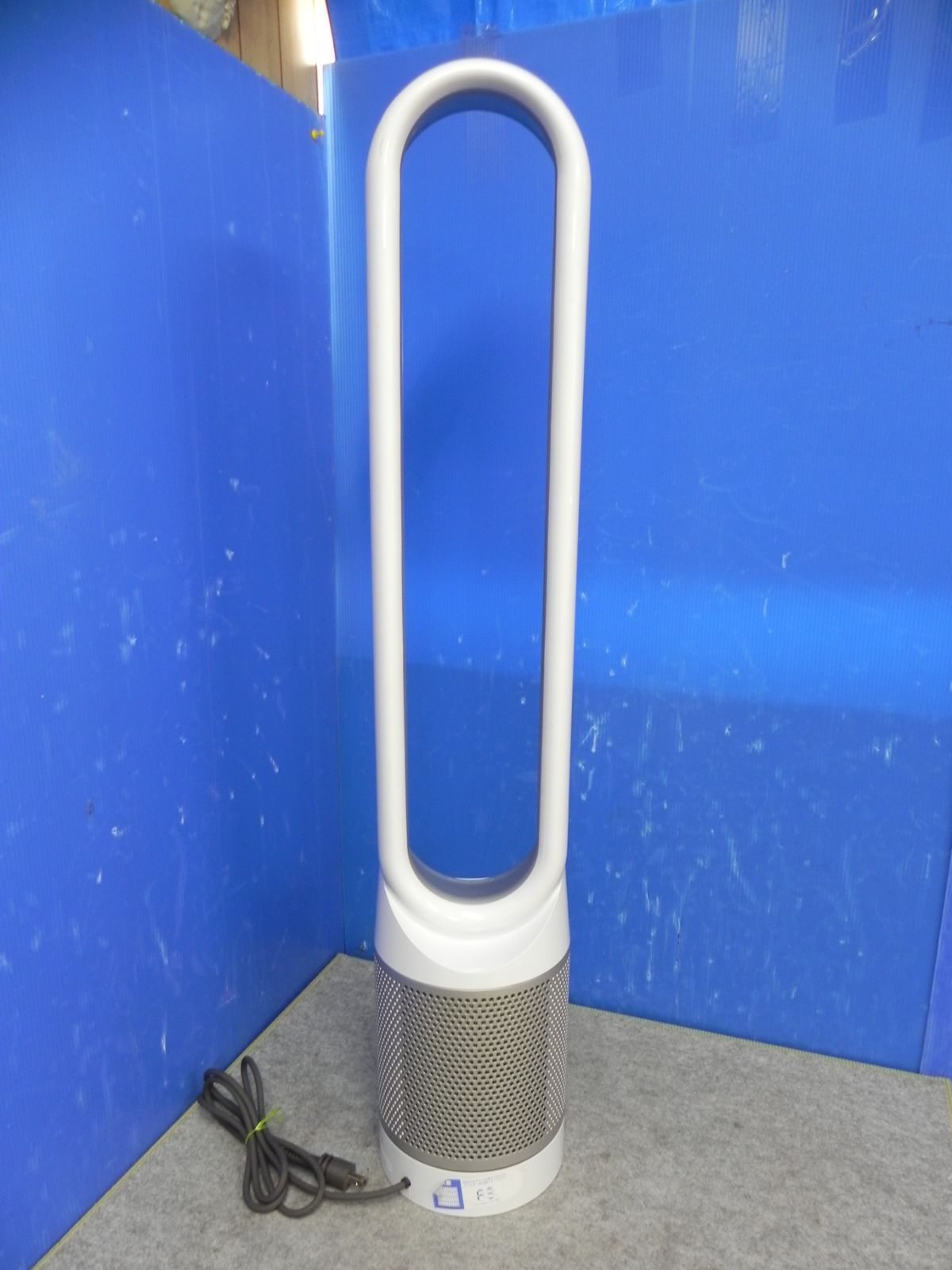 美品✨完動品✨Dyson TP00 空気清浄タワーファン リモコン付き 2021 A997☆2021年製 ダイソン (dyson) 空気清浄機付タワーファン TP00 動作