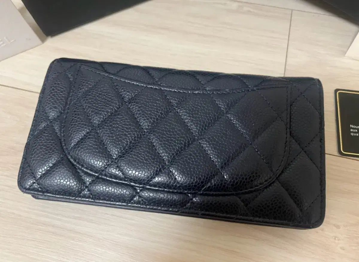 CHANEL キャビア 長財布
