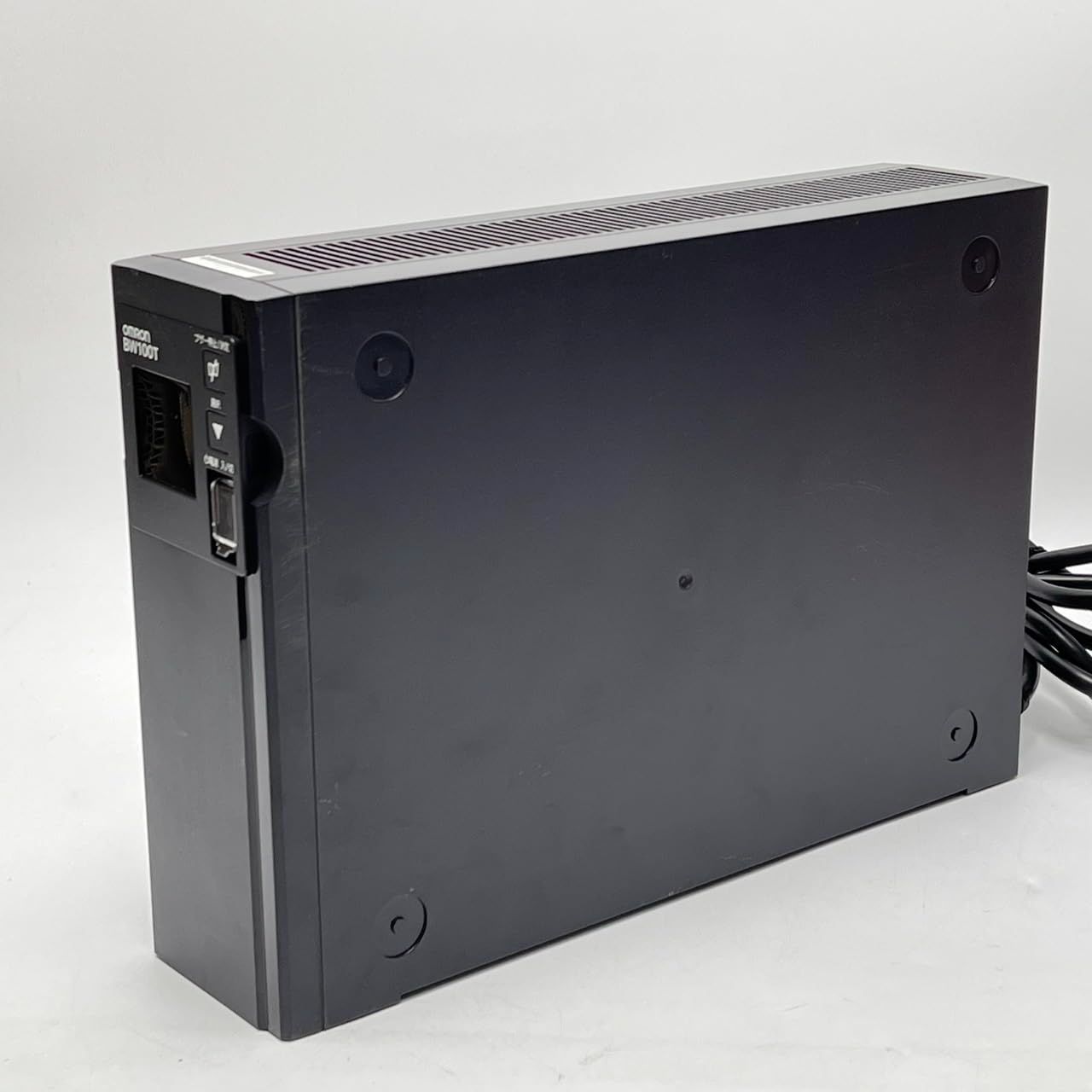 オムロン 無停電電源装置 BW100T　No2982