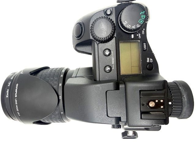 OLYMPUS CAMEDIA E-10 オリンパス デジタル一眼レフカメラ 未確認 H8-5