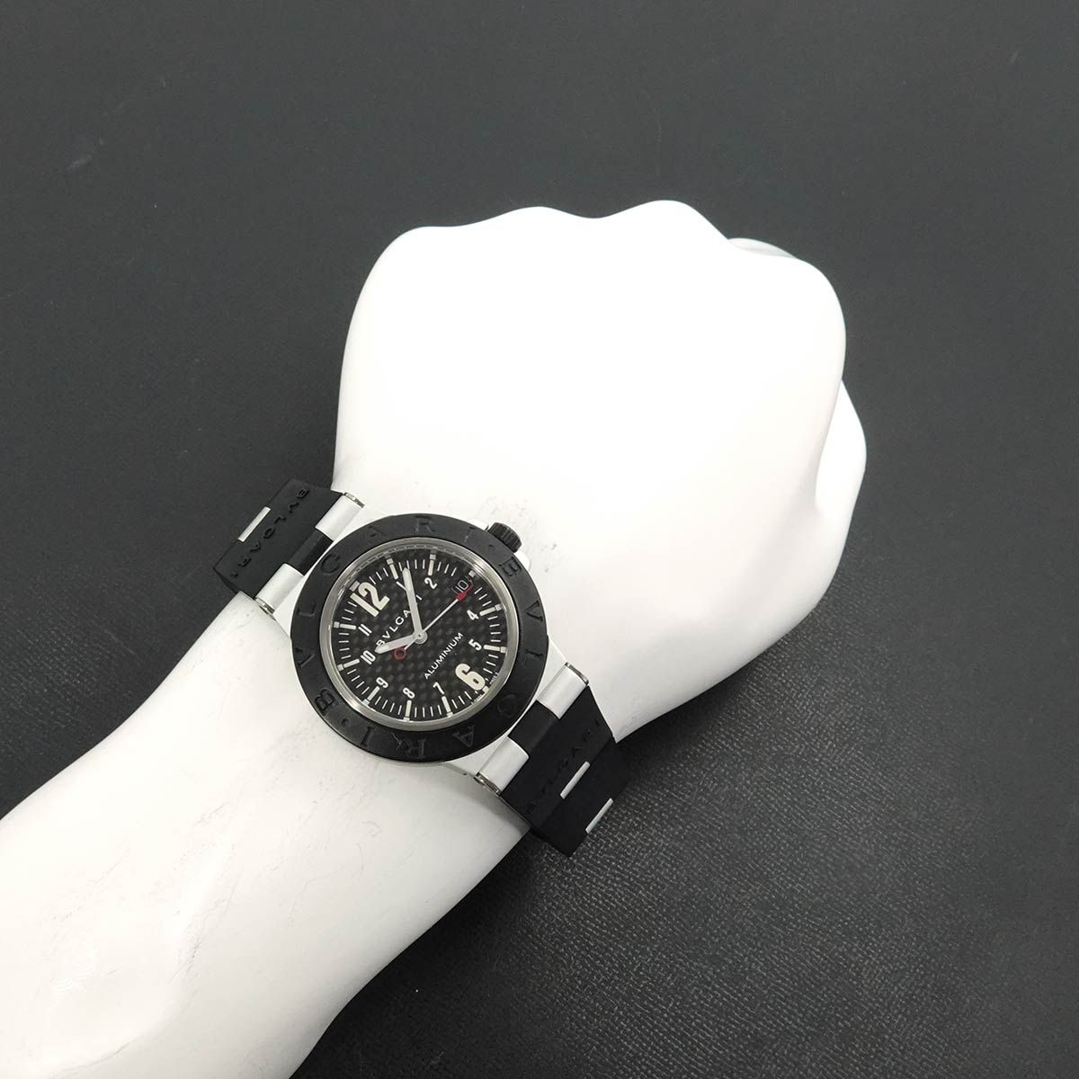 ブルガリ BVLGARI アルミニウム AL38TA メンズ 腕時計 デイト ブラック