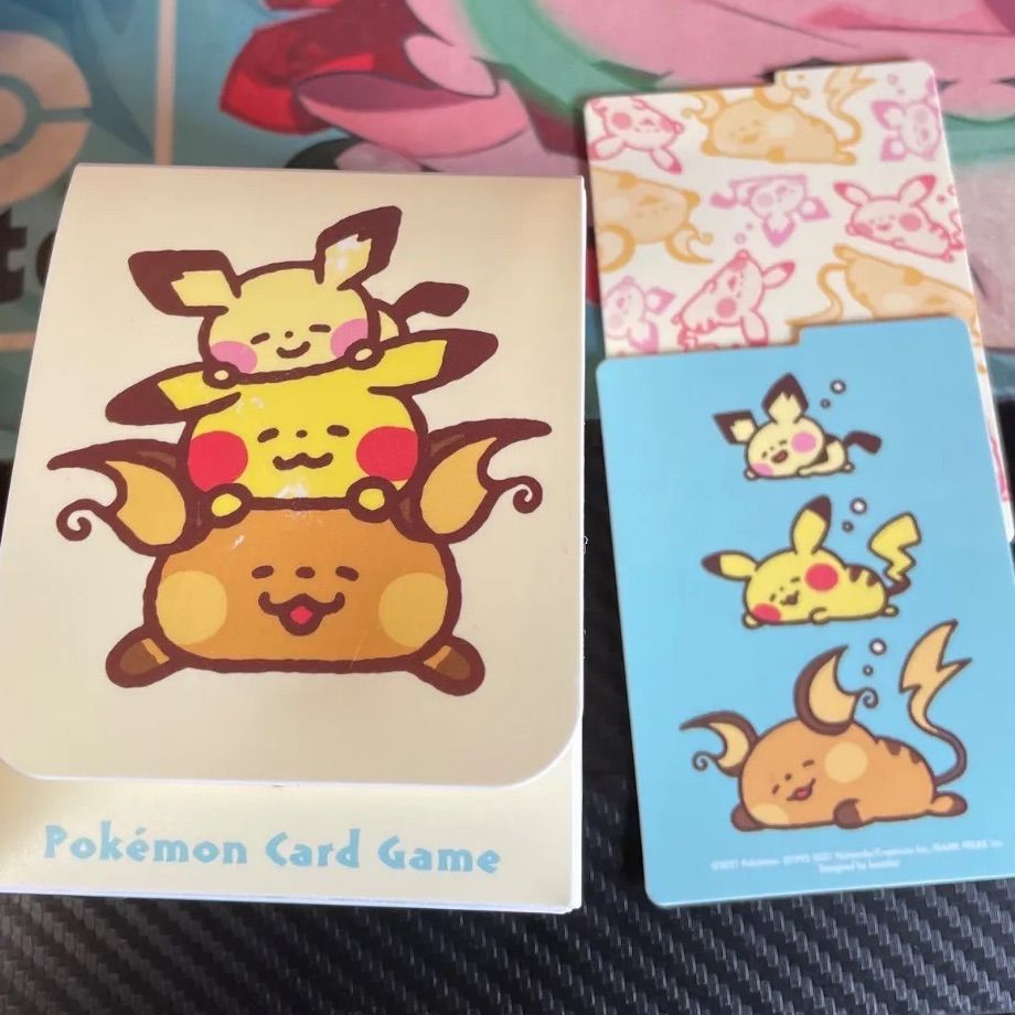 Pokemon yurutto 寝そべり デッキケース - メルカリ