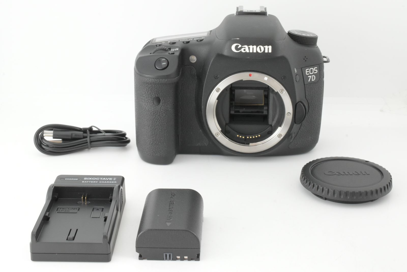 美品】シャッターカウント 14962回 Canon EOS 7D 18MP Digital SLR