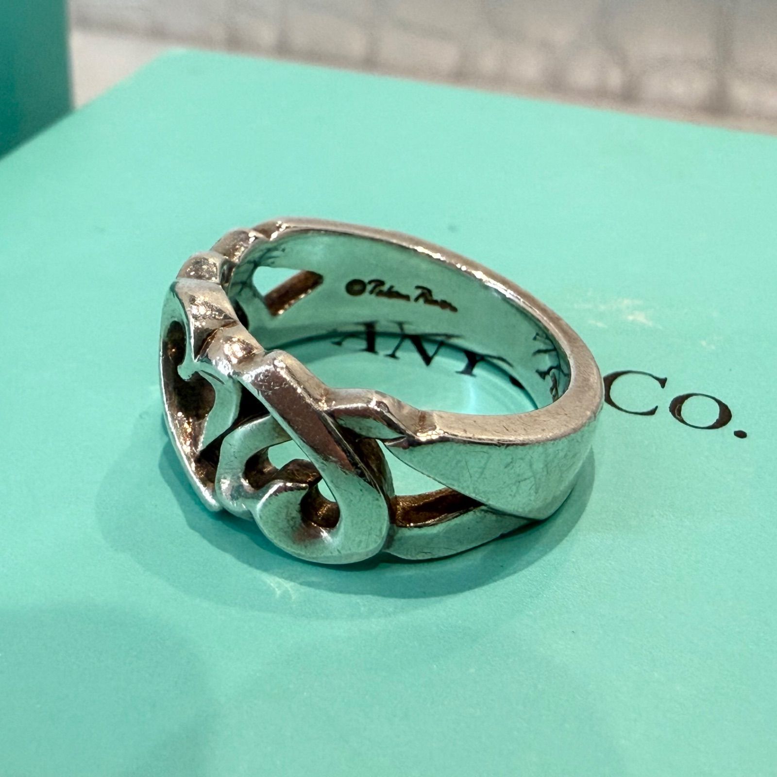 Tiffany トリプルラビングハート リング sv925 指輪 - メルカリ Tiffany トリプルラビングハート リング sv925 指輪 - メルカリ