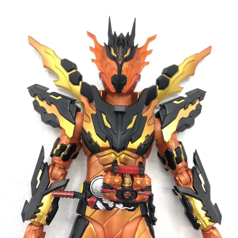 中古】開封)S.H.Figuarts 仮面ライダークローズマグマ[69] - メルカリ