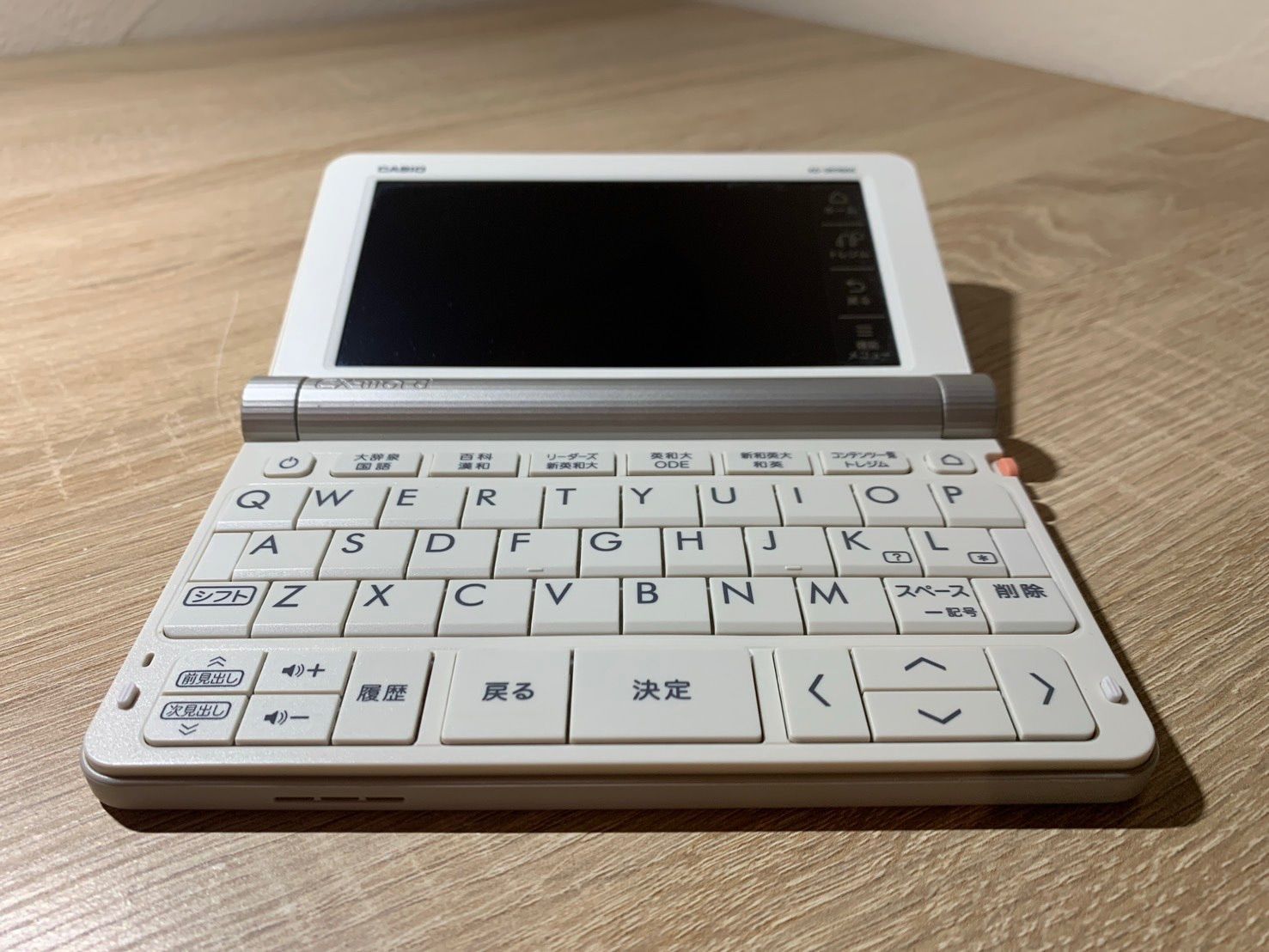 リ*ー様 CASIO UHS ホワイト レジ用品 0820 Casio EX-word XD-SR9800 ホワイト 動作確認済み 美品【ネ