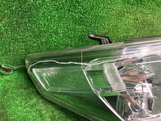 アルファード ANH25W 右ヘッドランプ・ヘッドライト 240S リミテッド 