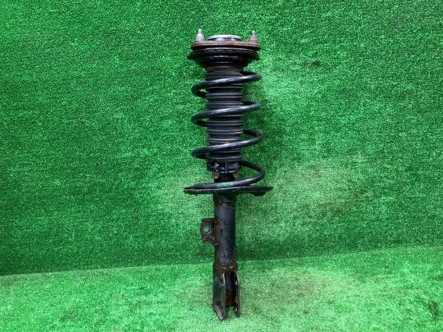ヴォクシー ZRR85G 右フロントストラット X Cパッケージ 4WD 8人 48510-28461 48510-80799 202