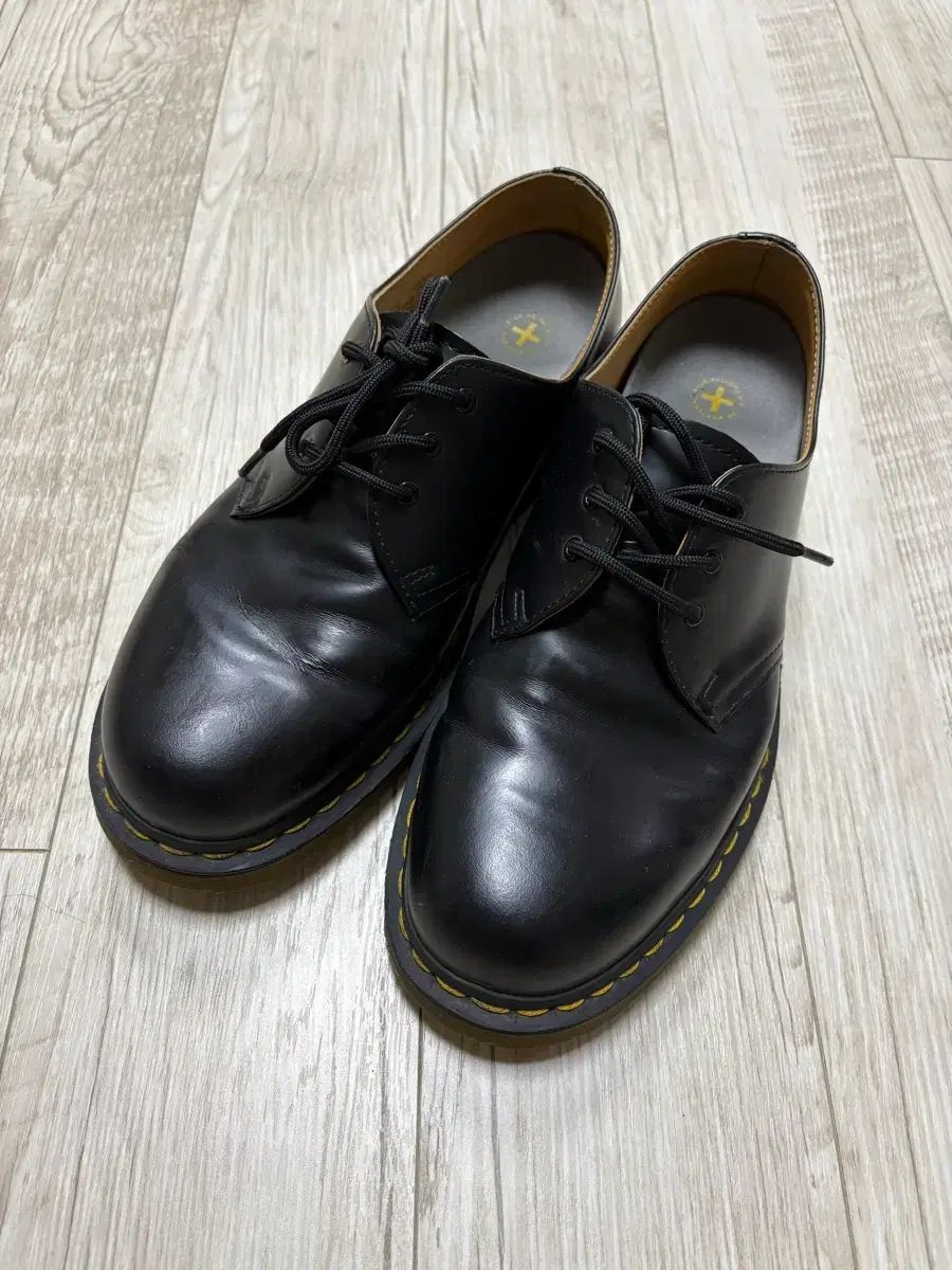 DR. MARTENS ドクターマーチン 1461 3ホール スムース 270