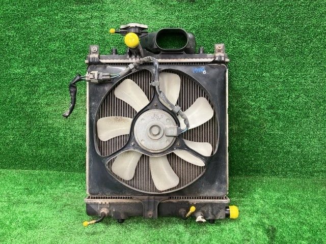 ワゴンR MH23S ラジエーター スティングレーT 4WD 17700-82K50 Z7T