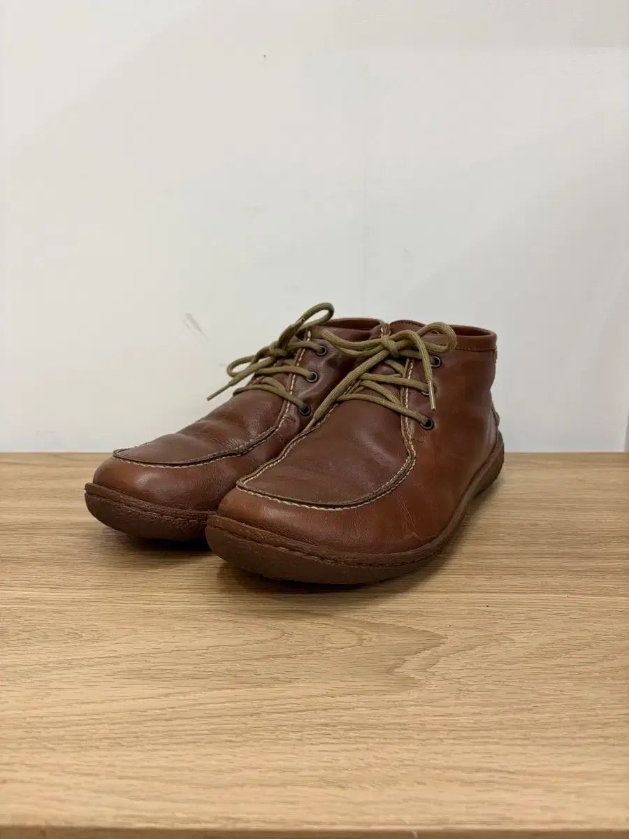 Camper Moc Toe Boots