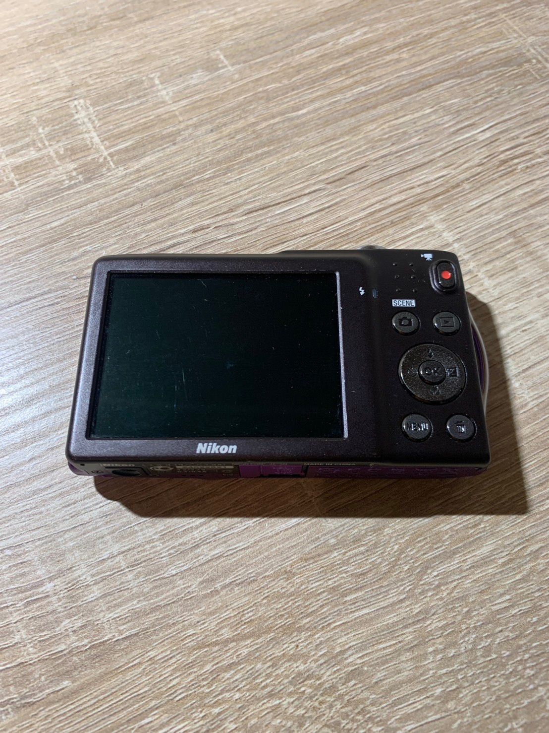 0838 Nikon COOLPIX S3300 パープル デジカメ 動作確認済み 【ネ