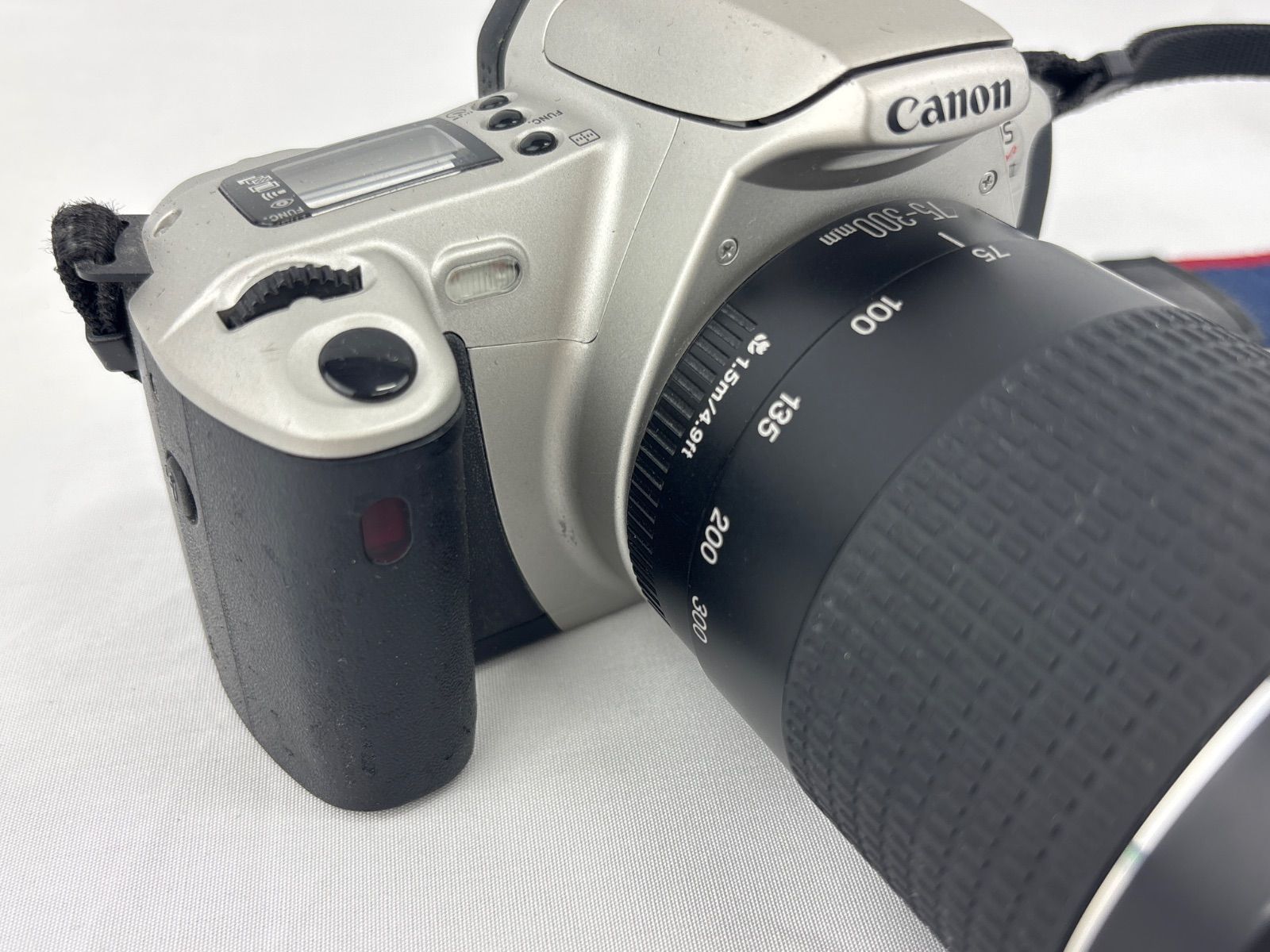 B-11.Canon EOS KISSⅢ キャノン 一眼レフカメラ フィルムカメラ EF