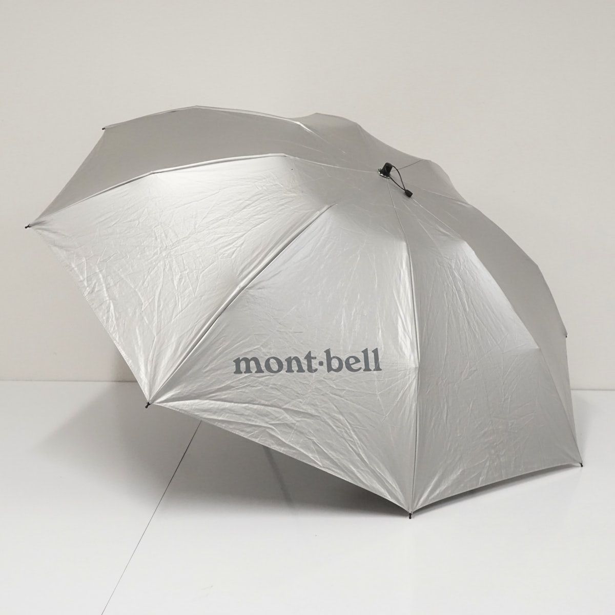 折りたたみ日傘 mont-bell USED品 トレッキング サンブロック アンブレラ 55 1128560 晴雨兼用 登山 軽量 モンベル 55cm FSB03