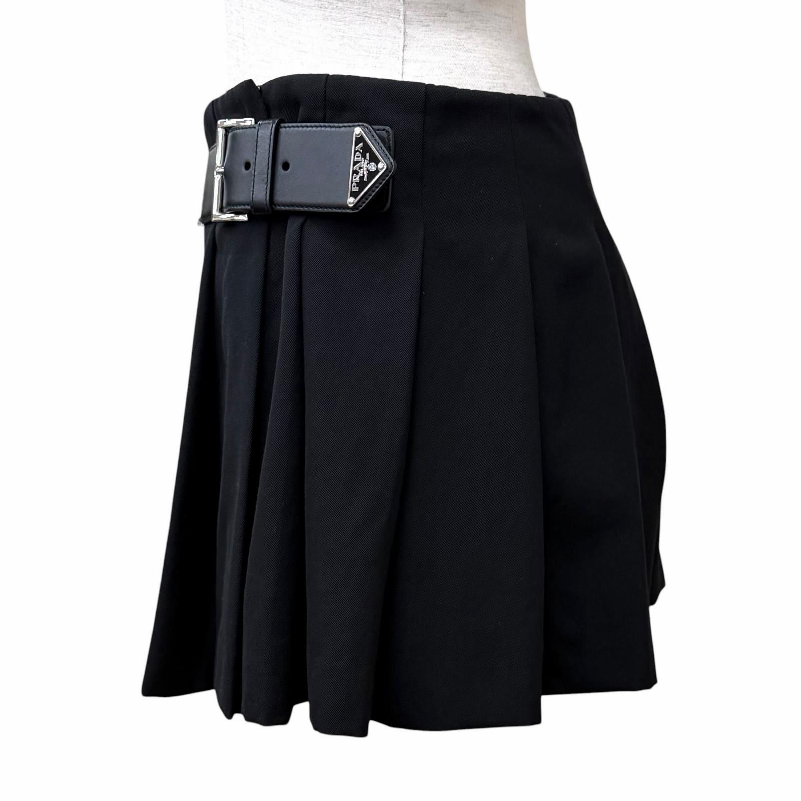 極美品☆PRADA プラダ 2024年製 P123UE バージンウール100