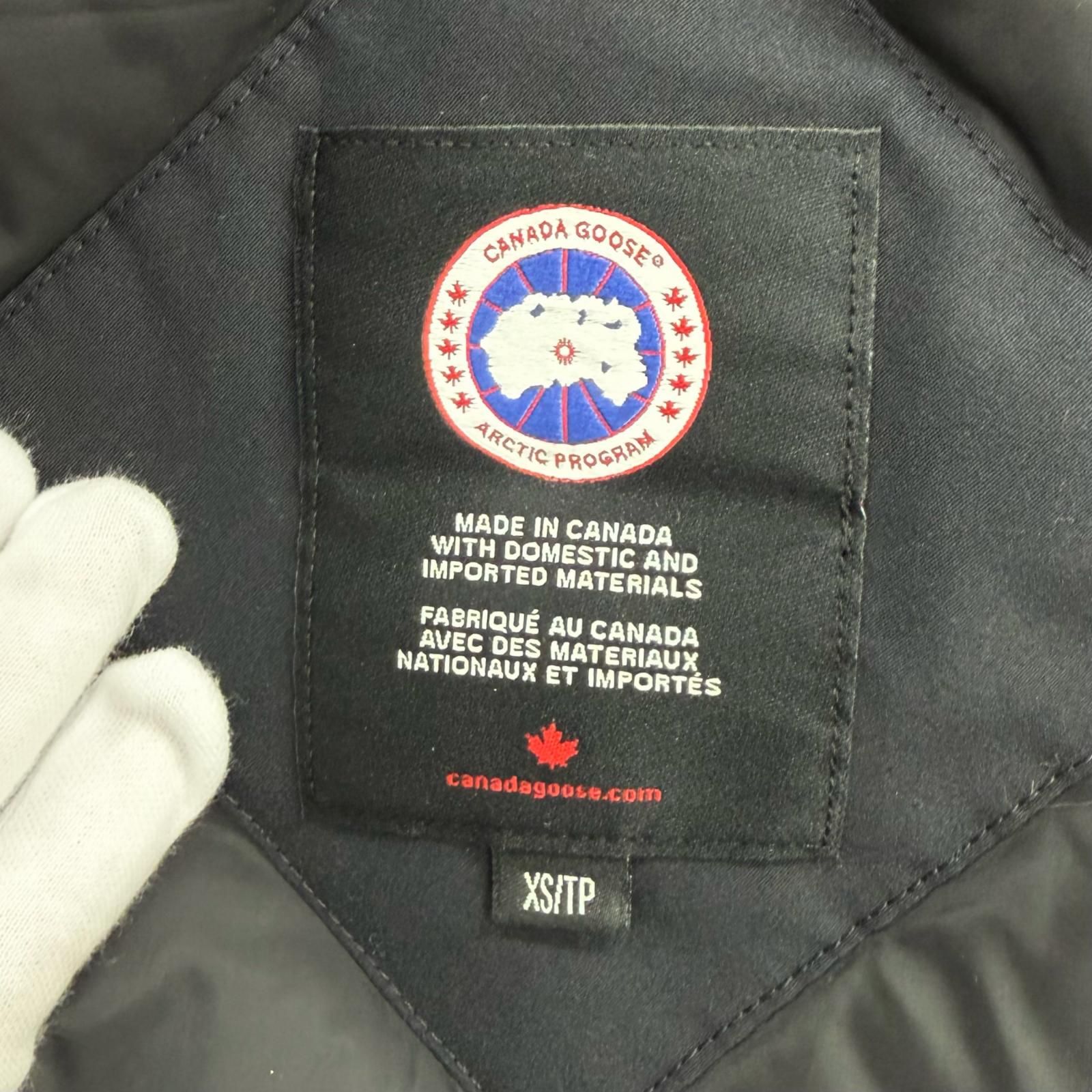 美品☆CANADA GOOSE カナダグース 2300JL CHARLOTTE PARKA ファー 