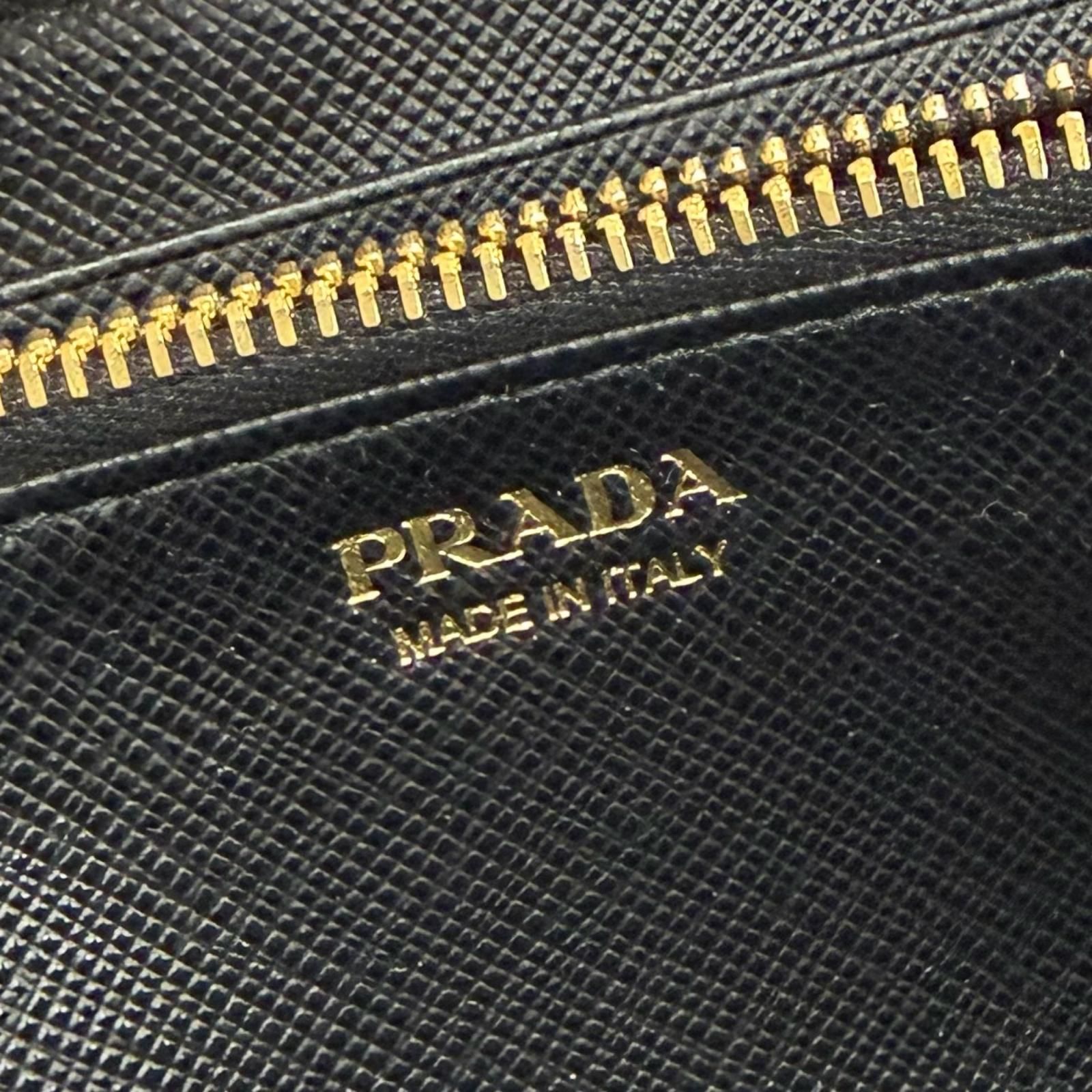 美品△PRADA プラダ 1ML506 サフィアーノレザー トライアングルロゴ 