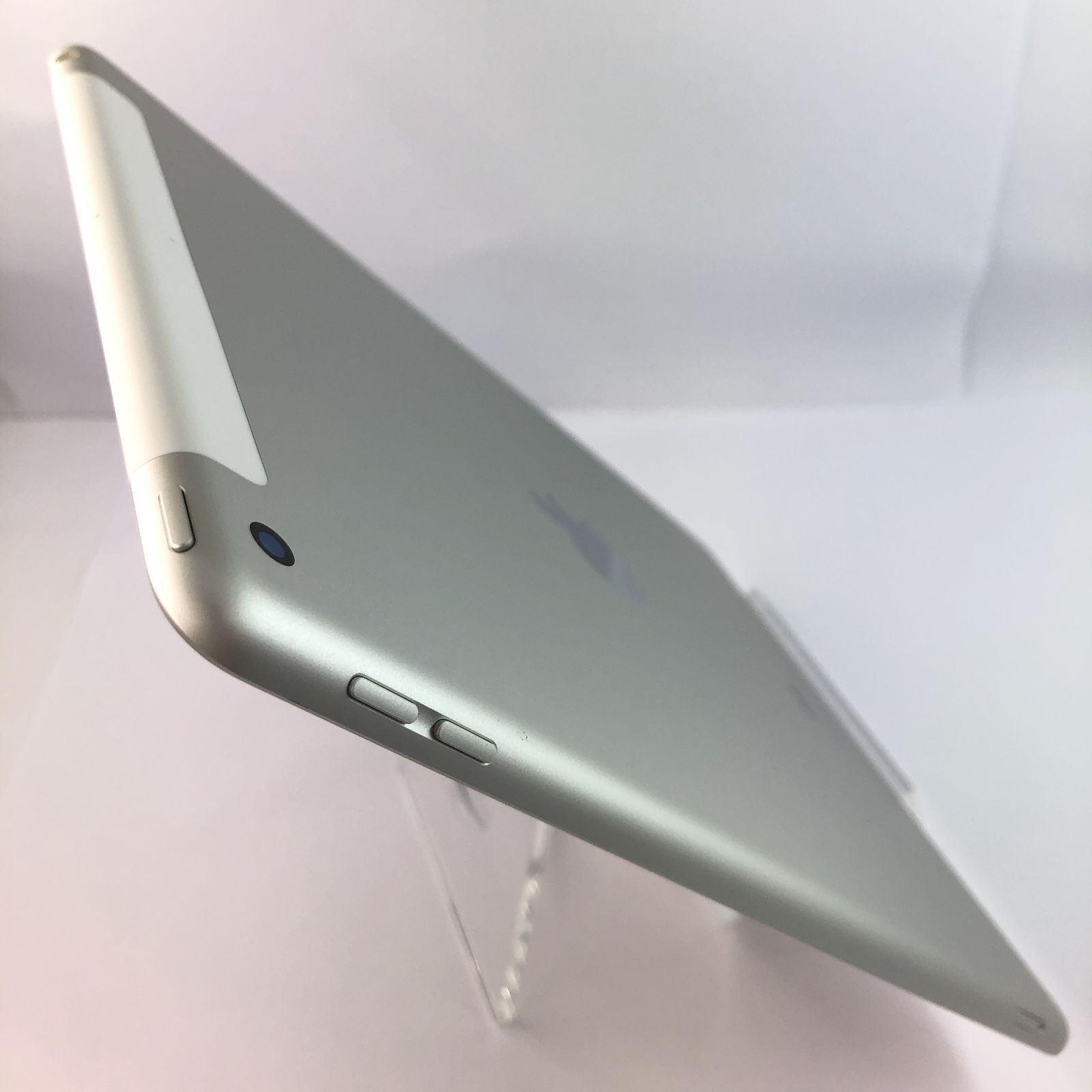 良品】iPad (第7世代) Wi-Fi + Cellular/32GB/353212101634651 【新作