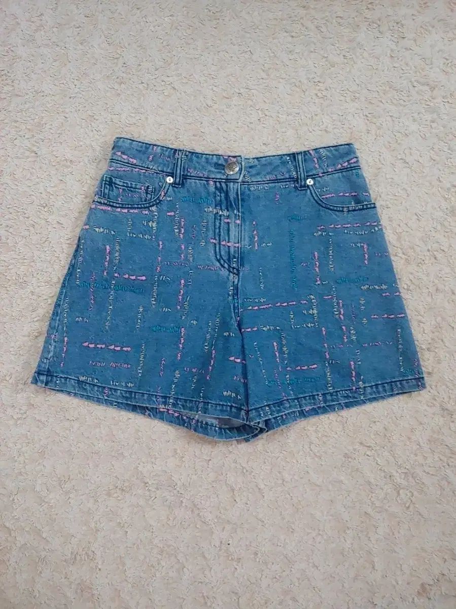 LANVIN COLLECTIONの刺繍ショートパンツ 61サイズ