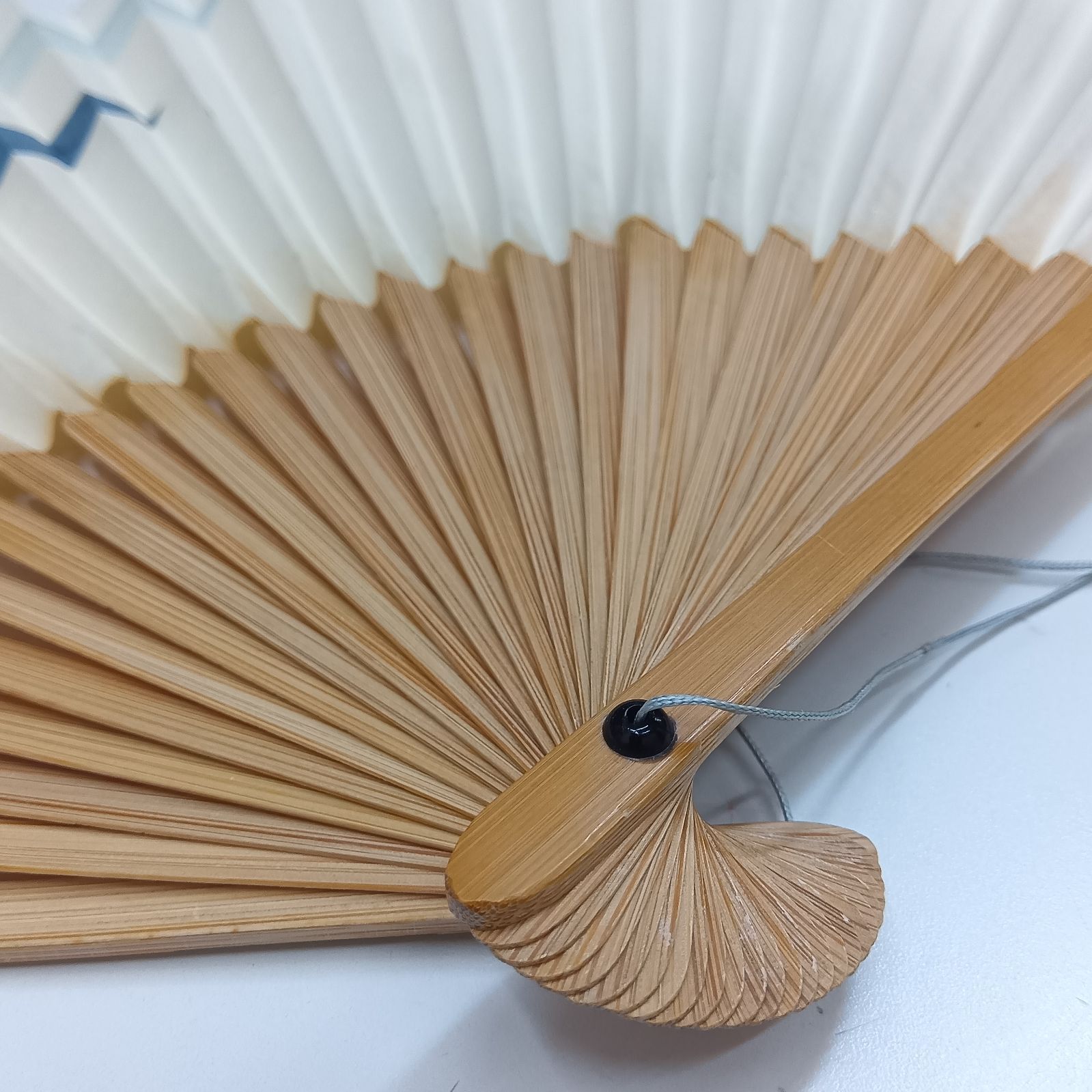 日本製 ☆ 宮脇賣扇庵 京都 ／ 鮎 ／ 義也古扇 ／ サイズ：扇子22.5cm