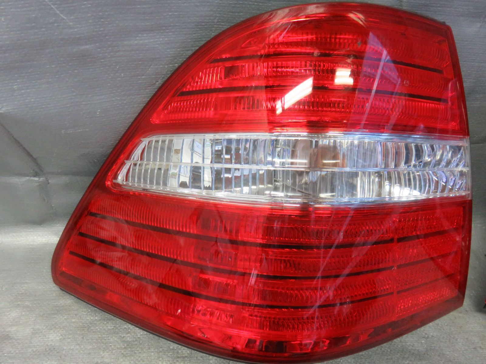 ☆SB386/点灯OK トヨタ セルシオ UCF30 UCF31 後期 純正 LED テール