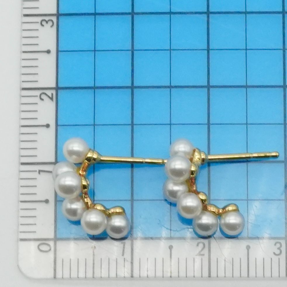 専用　Mikimoto アコヤ真珠　ベビーパール　フープピアス 18KWG 美品 ミキモト K18 ベビーパール ピアス フープ /26-0149 - メルカリ