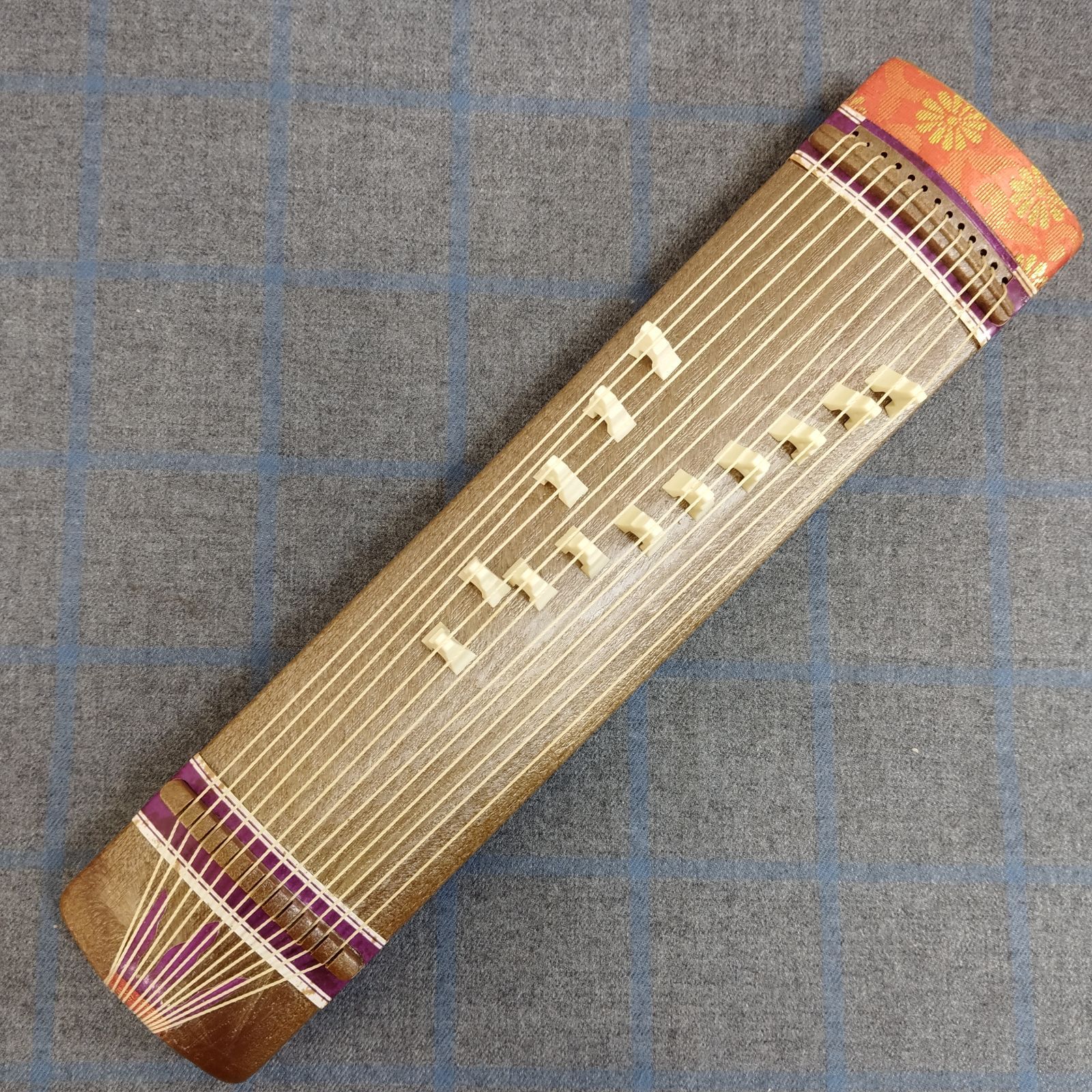レトロ】琴 ミニサイズ 弦楽器 和楽器 十三弦 ミニチュア L2215 - メルカリ