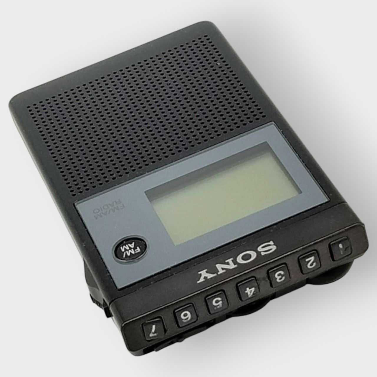 ソニー PLLシンセサイザーラジオ FM/AM/ワイドFM対応 片耳巻取り SRF