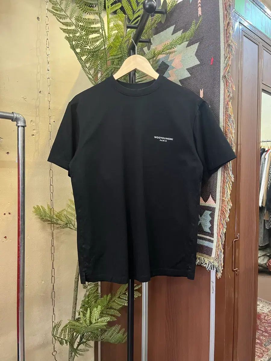新品 ウーヨンミ フラワー プリンティング ブラック 半袖 Tシャツ ウーヨンミ フラワー プリント バックロゴ 半袖Tシャツ #csz908 - メルカリ