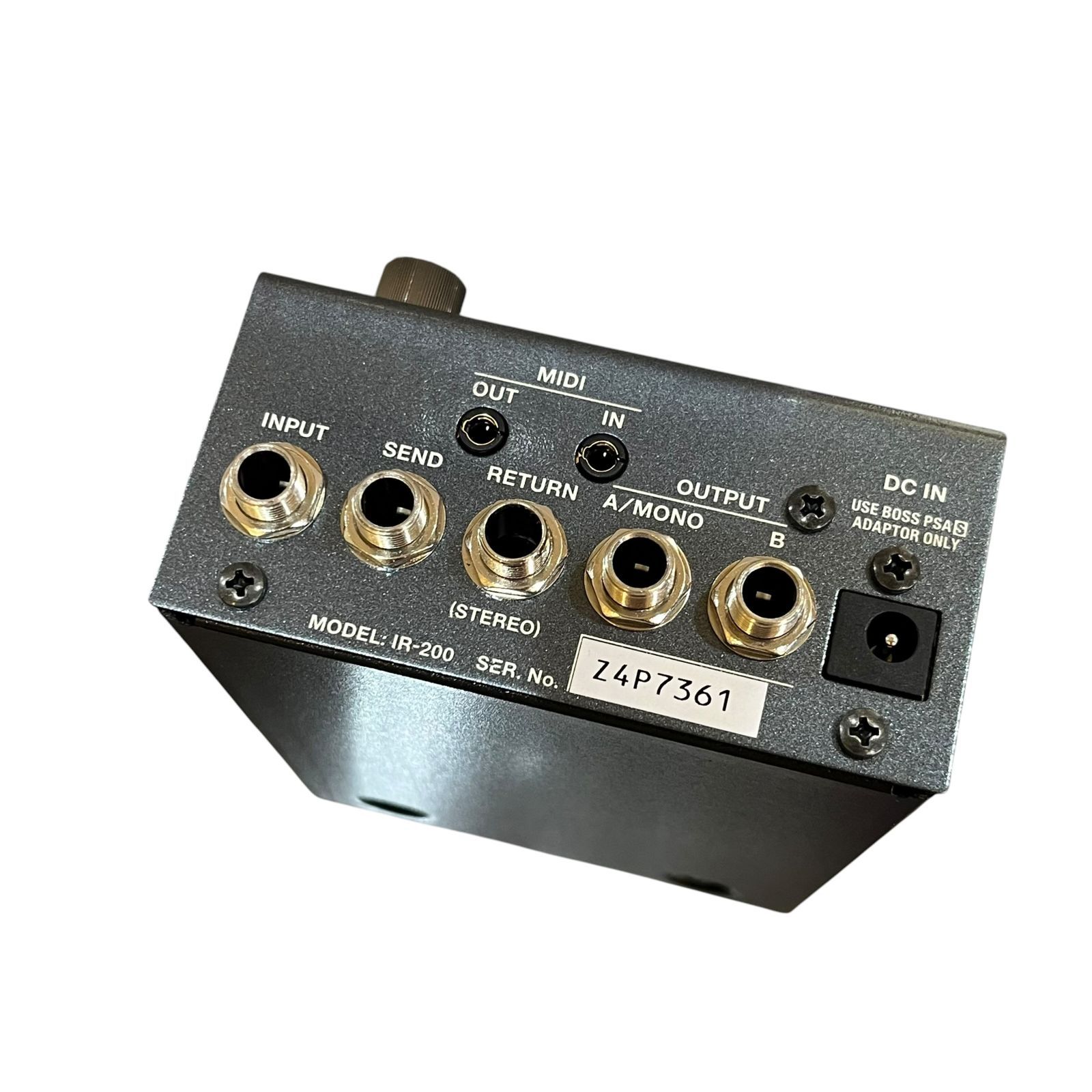 中古○ボス/BOSS○アンプキャビネット IR-200 AMP&CABINET PROCESSOR