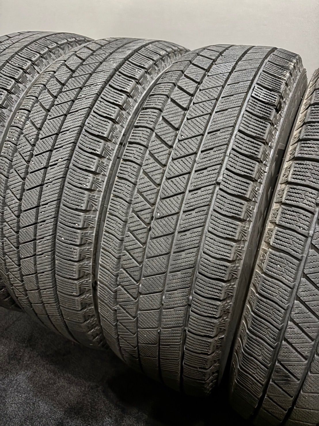 ☆195/65R15 BRIDGESTONE/VRX3 23年製 スタッドレス 4本 ブリヂストン