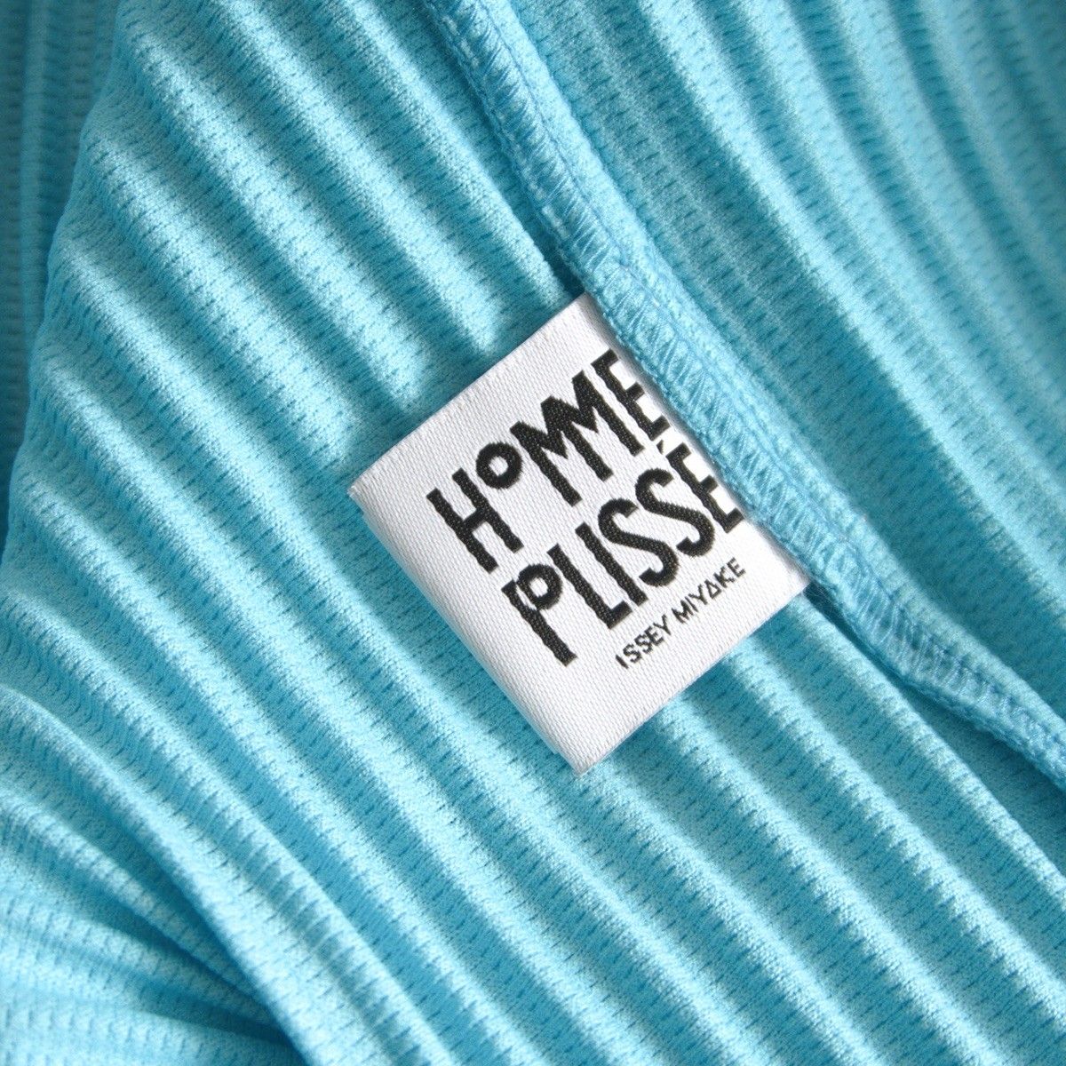 美品】 HOMME PLISSE ISSEY MIYAKE【プリーツ ポロシャツ】2 ブルー