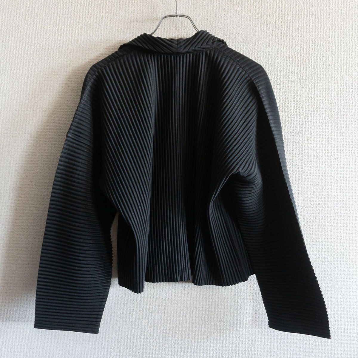 美品】 HOMME PLISSE ISSEY MIYAKE【HP13JC105/プリーツ ジャケット】2